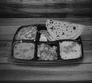 Delux Thali 5 Pcs