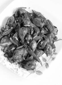 Wok Tossed Chilli Chicken