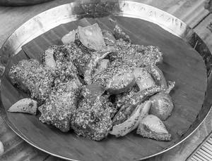 MUSTARD CHILLI FISH (5pcs) (bhetki)