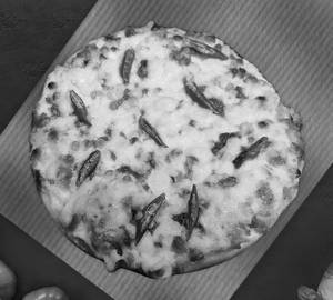 Chilli corn pizza