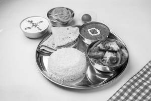 Kadhai Paneer Thali