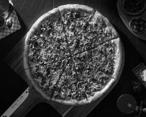Barbeque Chicken Pizza (18 Inches)