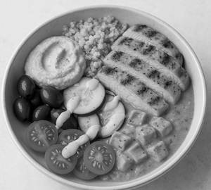 Mediterranean Power Bowl{Protein: 28G,Carbs: 30G,Fat: 14G ,Cal-380}