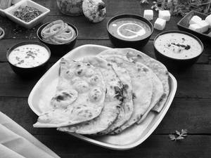 Tandoori Roti - Methi Malai Paneer - Dal Makhani, 24 Hrs Wali Combo