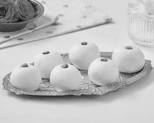 Angoori Peda