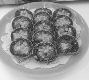 Kaju Anjeer Cake