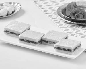 Triple Tasty (Gulkand Burfi)