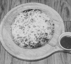 Cheese Margherita Pizza