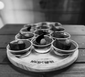 Mini Choco Vanilla Mousse