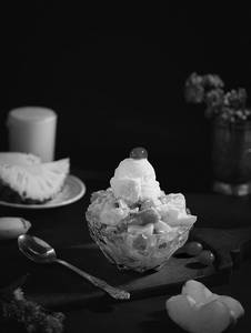 Fruit Salad With Ice Cream