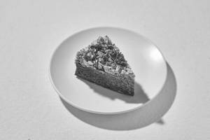 Nutty Dates Cake