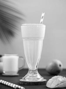 Mango Milkshake