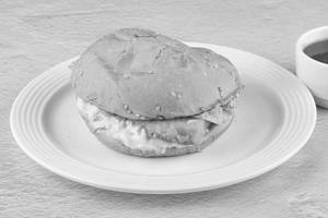 Spicy Paneer Burger