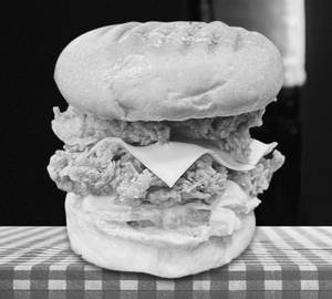 Cruchy chicken cheese burger