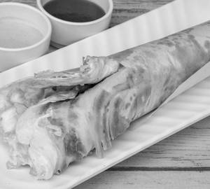 Lachha Egg Roll