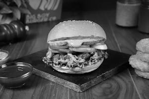 Pulled Chicken Burger
