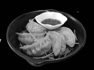 Veg momos steamed(6 pcs)