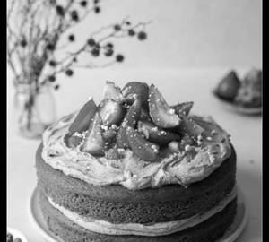 Veg Strawberry Cake