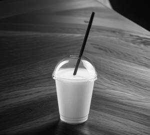 Vanilla milkshake