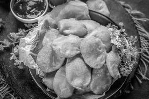 Aloo Pakora [8 Pieces]      