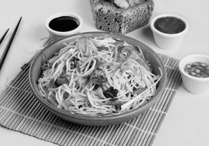 Hakka Noodles (Veg)