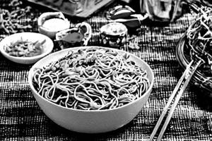 Mushroom noodles