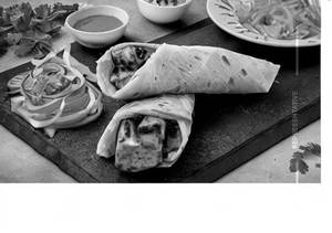 Paneer Frankie[Egg]