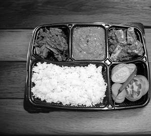 Special Paneer Thali