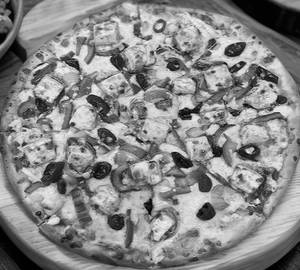 8 inch tandoori paneer pizza [8 inches]