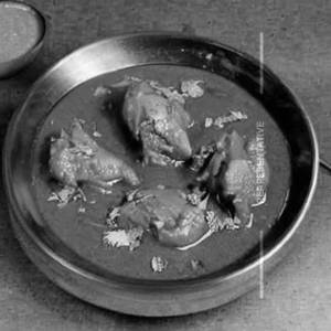 Achari chicken curry