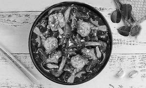 Chilly Garlic Fish Gravy