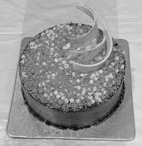 Supreme Mud Pie Cake [450 g]