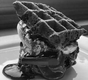 Brownie with Dark Chocolate Waffle