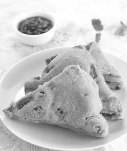 Bread Pakoda [2 Pieces]