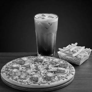 Tandoori paneer pizza + Cold Coffee + fries                                                   