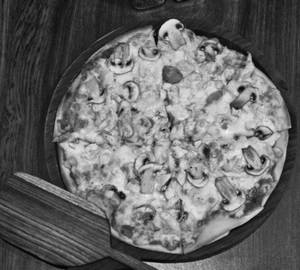Chicken & Mushroom Pizza