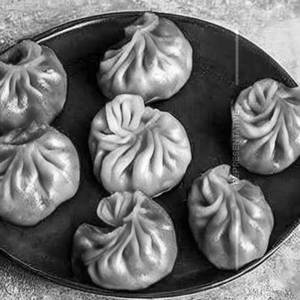 Non Veg Schezwan Jumbo Momos