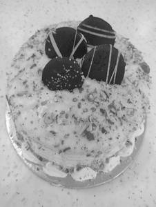 HONEY ALMOND Cake(500gms)