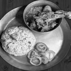 Holud Meetha Pulao+ Chicken Bhuna