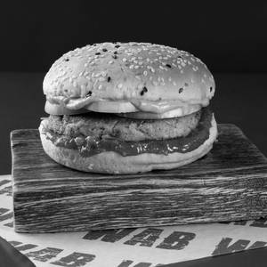 Classic Grilled Chicken Burger