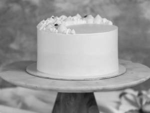Pineapple Gateau Cake | Eggless | Vegan