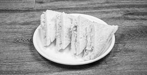 Coleslaw Sandwich