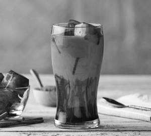 Chocolate Frappe (With Bubbles)