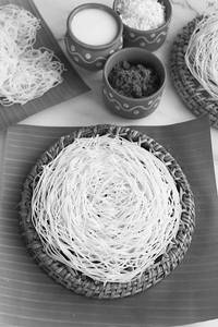 Homely Idiyapam [with Jaggery] [2 Big Pcs]