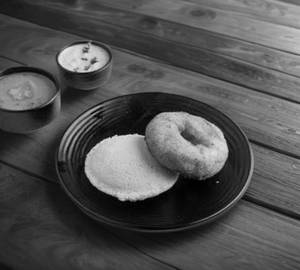 Idli 1 with vada 1