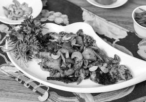 Stir Fried Chicken With Cashew Nuts
