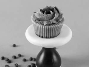 Raspberry Tiramisu Cupcakes (box of 6) Eggless