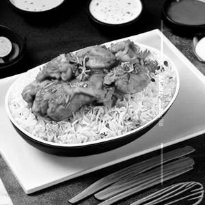 Boneless chicken rice