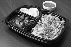Hakka Noodles + Chilli Pork + 2 Chicken Momos