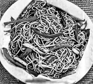 Veg Schezwan Noodles